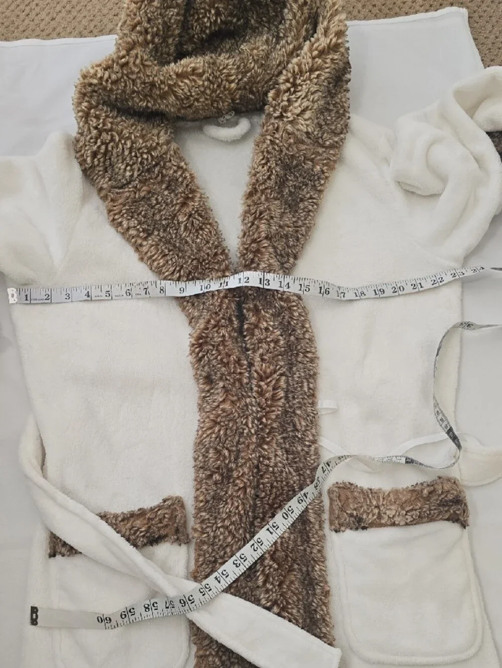 Pottery Barn White Plush Hooded Robe with Brown Faux-Fur Trim OS